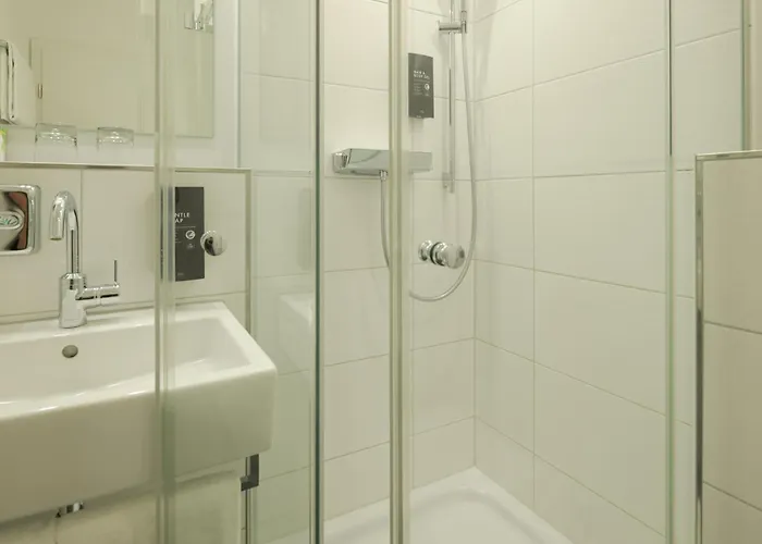 Hotel Turm 4*