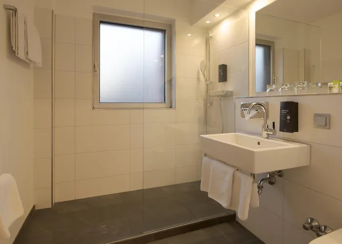 Hotel Turm 4*